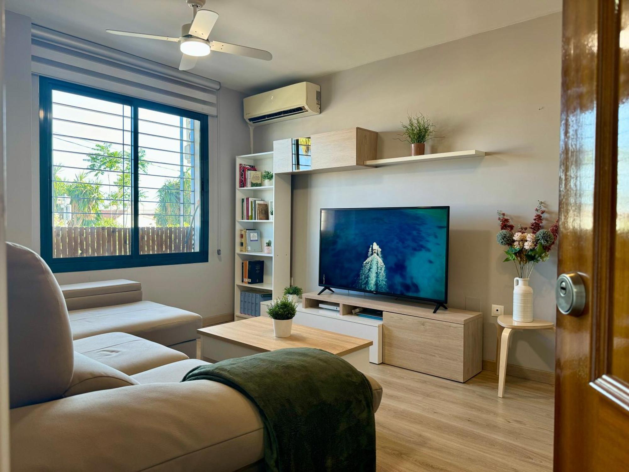 Beach Apartment, Torre Benagalbon Экстерьер фото